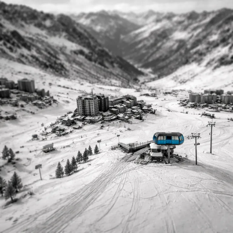 South America's 2026 ski window forecast: Portillo, Valle Nevado, Las Leñas and what El Niño changes about your booking